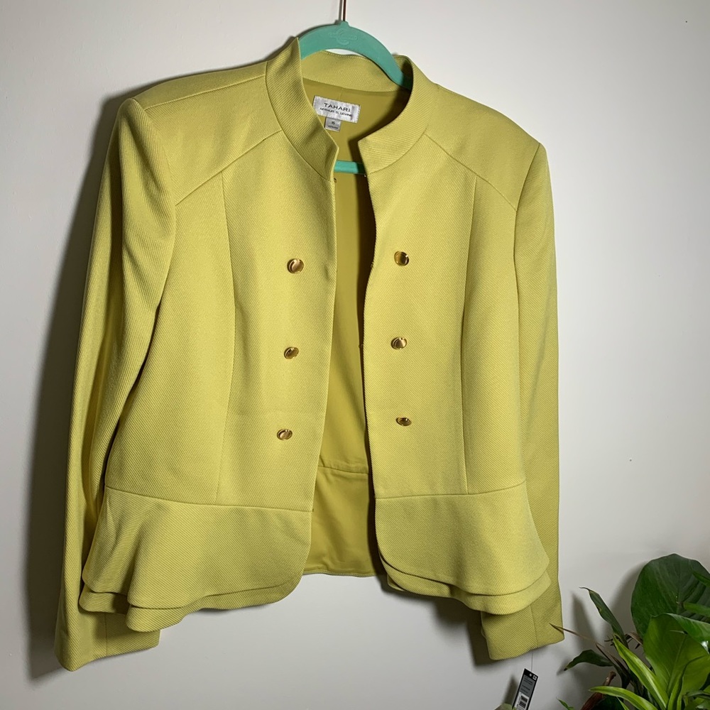2 pc green suit
